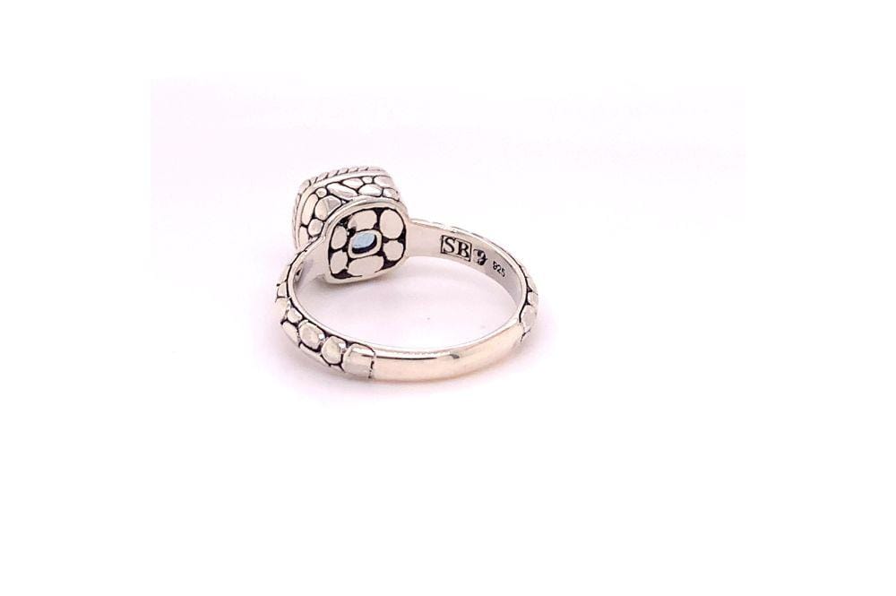 Segara Ring- Blue Topaz