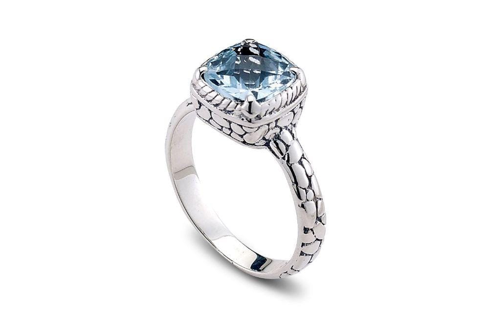 Segara Ring- Blue Topaz