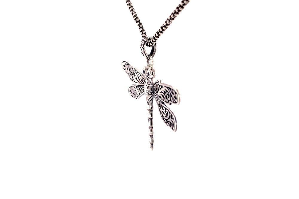 Mata Pendant